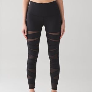 Lululemon Wunder Under Leggings Mesh Panels Size 6